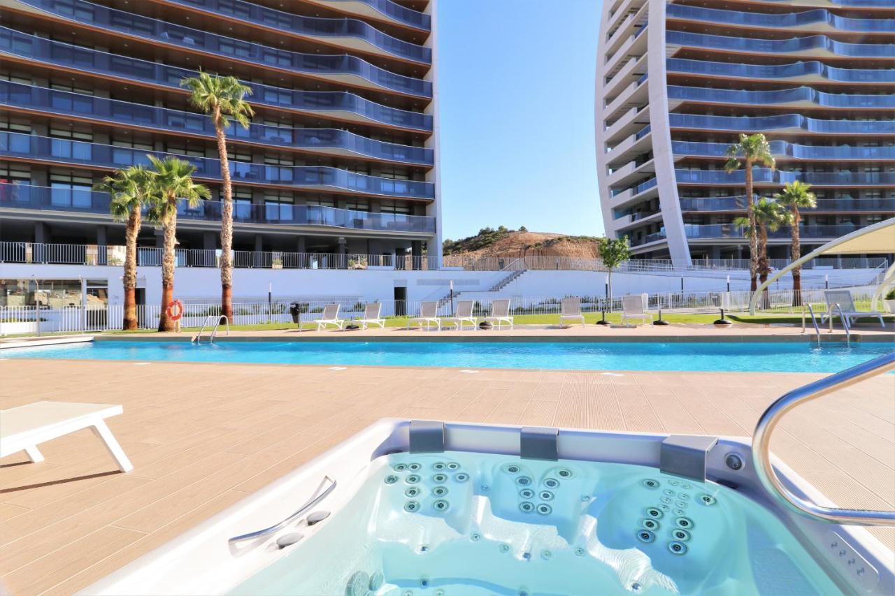 Sunset Waves 5-143 Apartment เบนิดอร์ม ภายนอก รูปภาพ