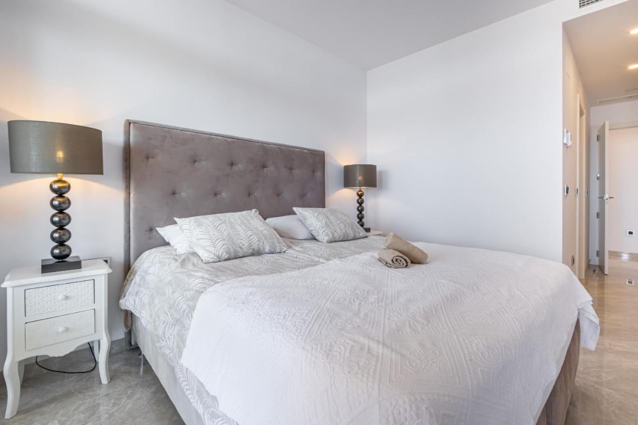 Sunset Waves 5-143 Apartment เบนิดอร์ม ภายนอก รูปภาพ