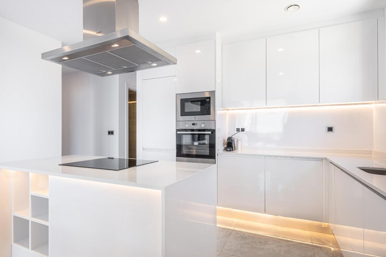 Sunset Waves 5-143 Apartment เบนิดอร์ม ภายนอก รูปภาพ